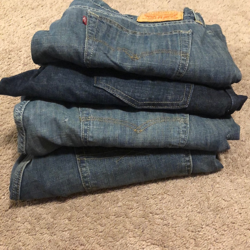 Men’s Levi’s lot